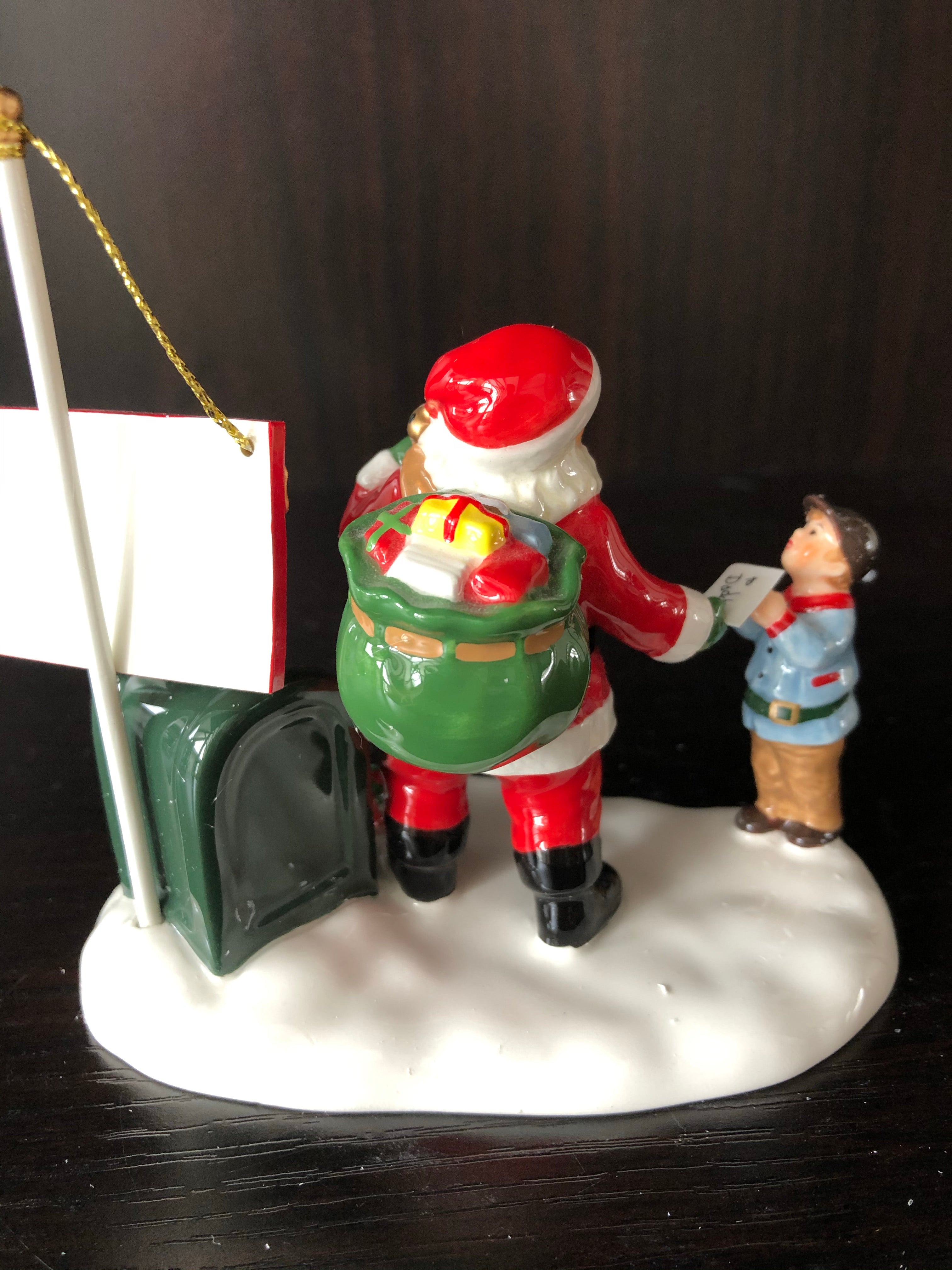 Santa Comes to Town "2011"
