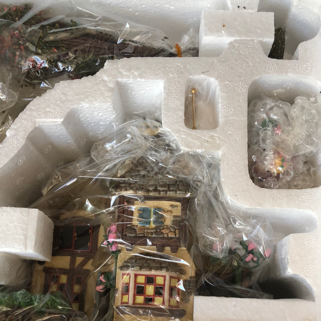 Sweetbriar Cottage Gift Set